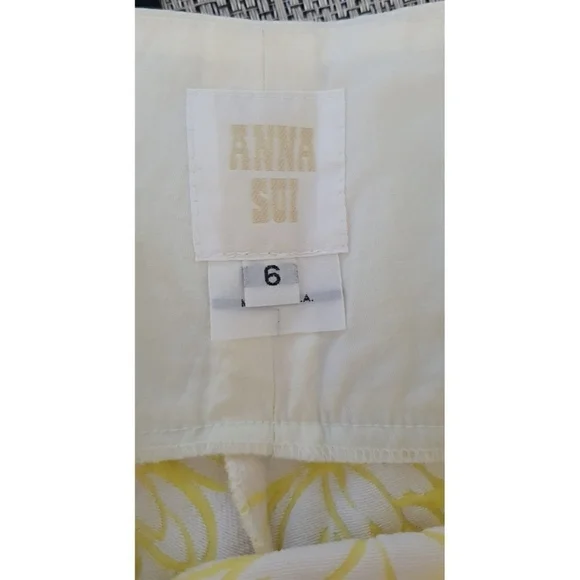 Anna Sui shorts ComfyWomens Siez 6 Surf Shorts Free People